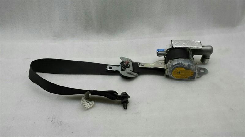 MITSUBISHI Lancer X Right Front Seatbelt 7000B041 Seat Belt Front RE