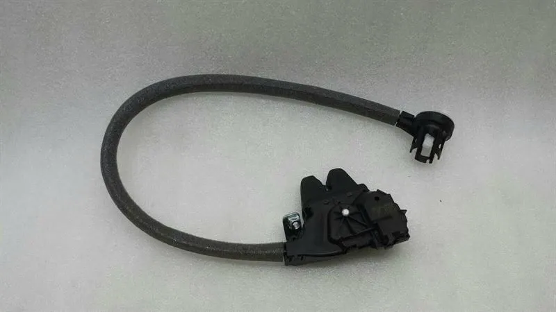 2012 MERCEDES E CLASS W212 TAILGATE LOCK A2047500185 BOOT LOCK