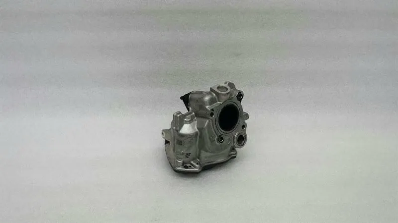 Mercedes E Class W212 EGR Cooler A6511400260 EGR Exhaust Gas Recirculation