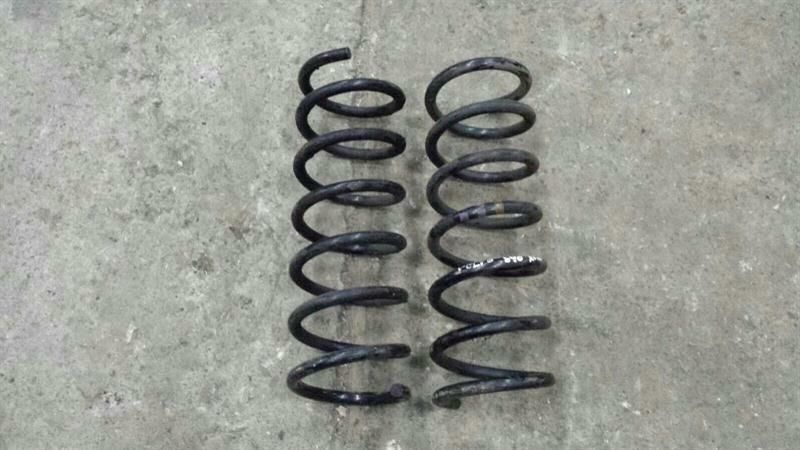 Volvo S40 coil spring rear suspension spring rear set
