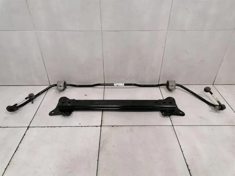 Tesla Model 3 Standard Range Anti Roll Bar Front 104488-00-A Front Anti Roll Bar