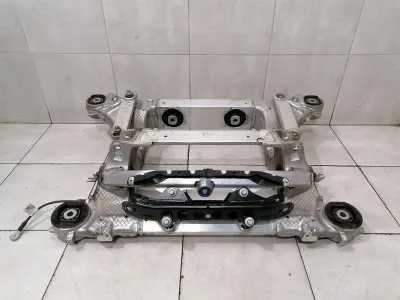 BMW iX i20 40 subframe rear 33316889434 axle frame rear axle aluminum
