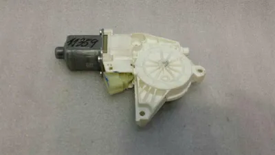 Mercedes C Class W204 Door Window Motor A2048200142 Window Regulator Motor