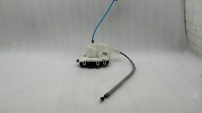 Mercedes GLA X156 front right door lock A1667200435 door lock front right