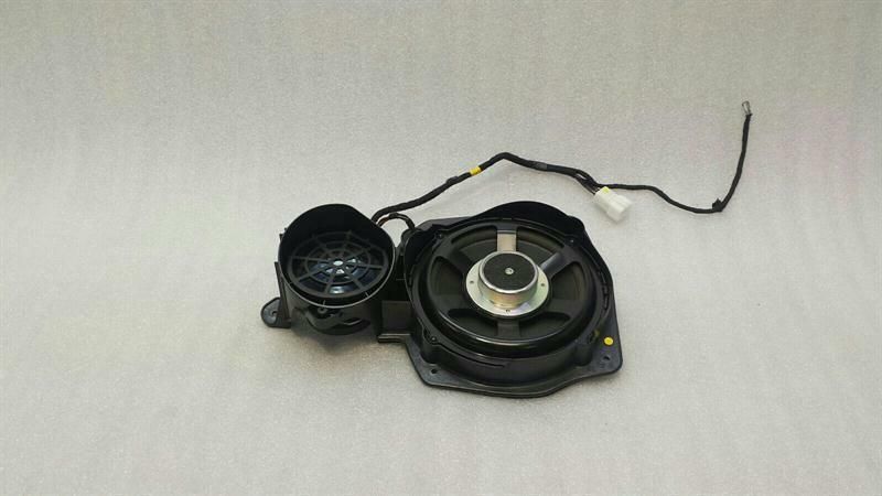 Mercedes S-Class W221 Front Left Speaker A2218205802 Speaker Front Left L7