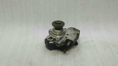 Mercedes CLS W219 Fuel Pump Mechanical A6420101197 Fuel Pump OM642