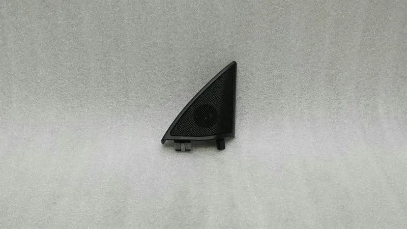 Mercedes E Class W207 Front Right Tweeter A2077200411 Front Right Speaker.