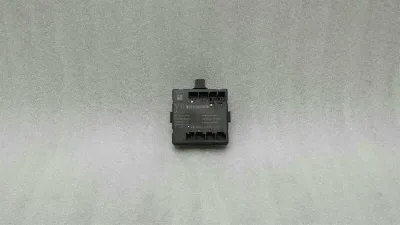 Mercedes E Class W207 C207 Right Door Module A2079001200 Door Control Unit Right