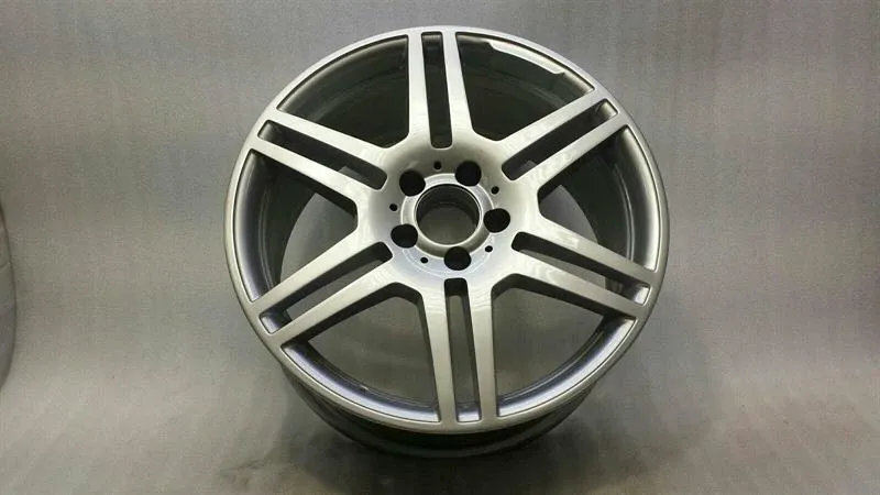 Genuine Mercedes W212 W207 AMG Alloy Wheel A2074011402 Alloy Rim 8.5Jx18H2 ET49