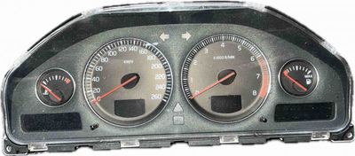 1226139 8673259 Instrument Cluster VOLVO V70 II / XC70 I (P80) (2000-2007)