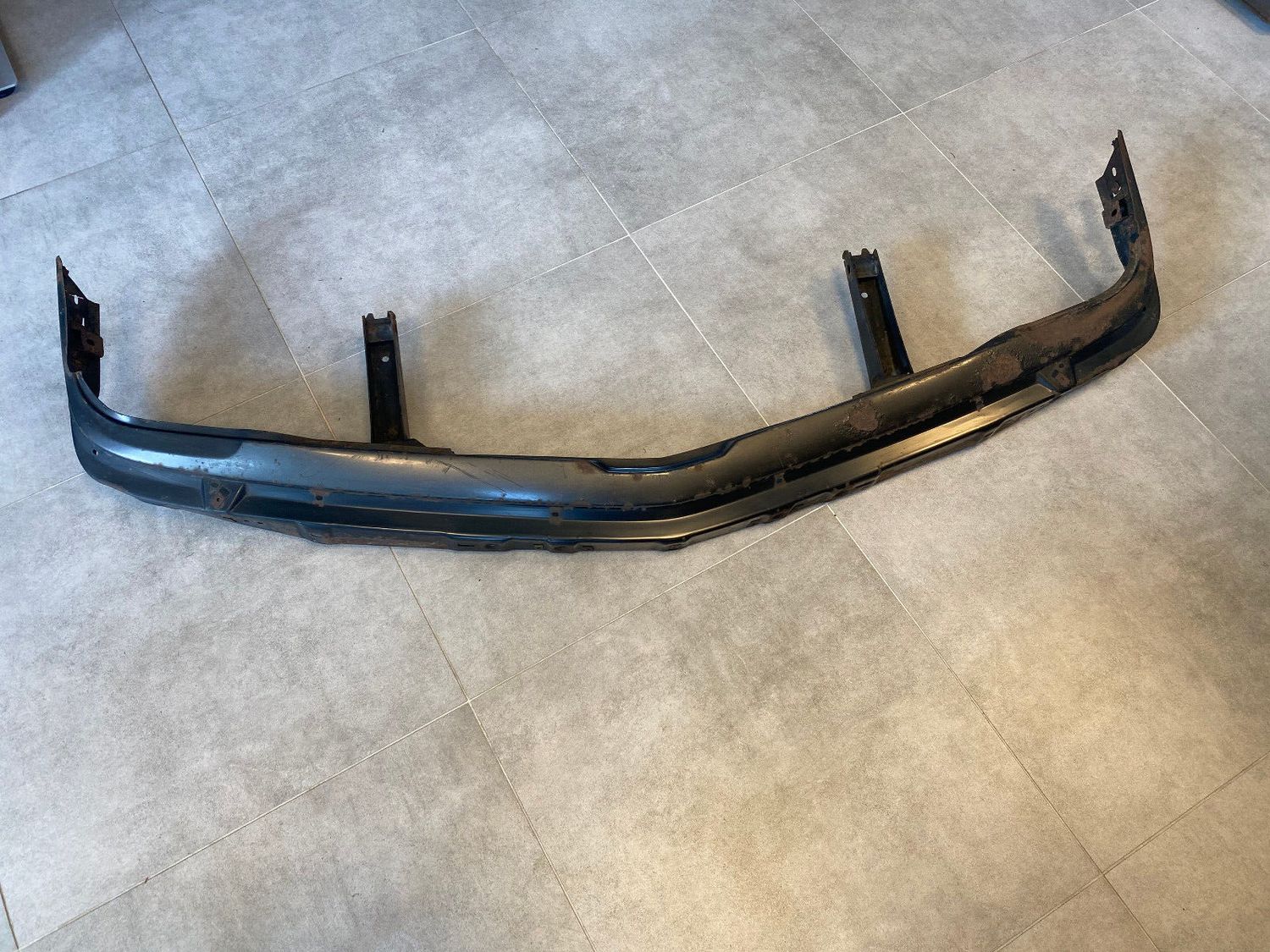 BMW 7 E23 FRONT COVER BUMPER 51111852952