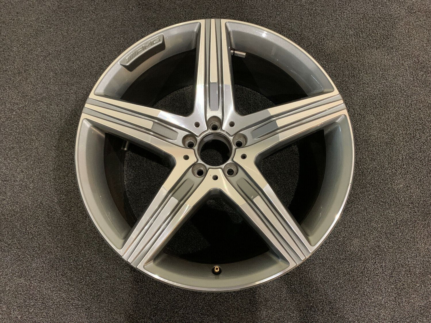 Mercedes S class S63 S65 C222 C217 OEM AMG R20 Rear Alloy Wheel Rim x1 psc