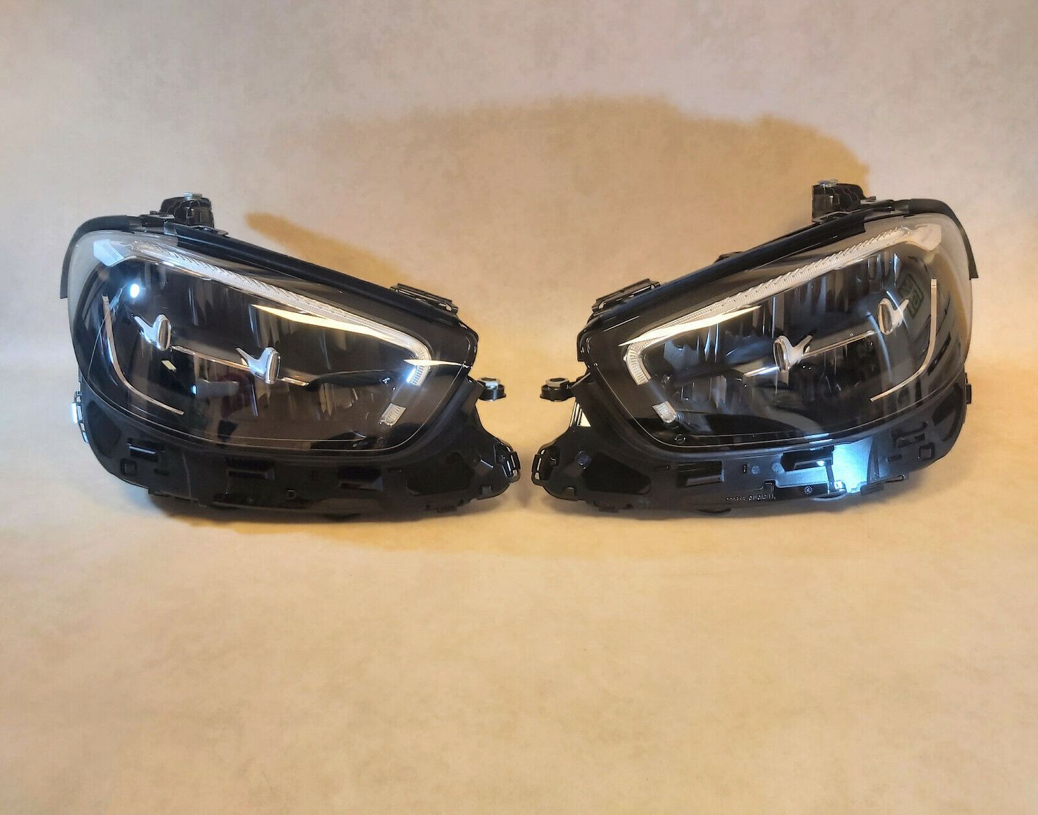 Genuine Mercedes E-class W213 C213 Facelift 2020 LED Headlight SET Left &amp; Right