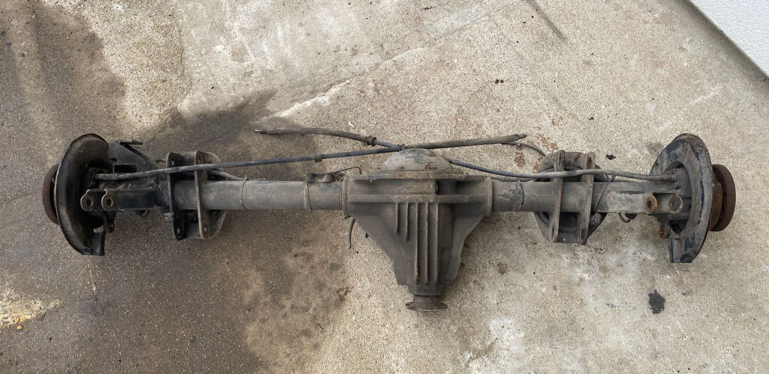 Mercedes G class W463 GENUINE Rear Axle A4633505400