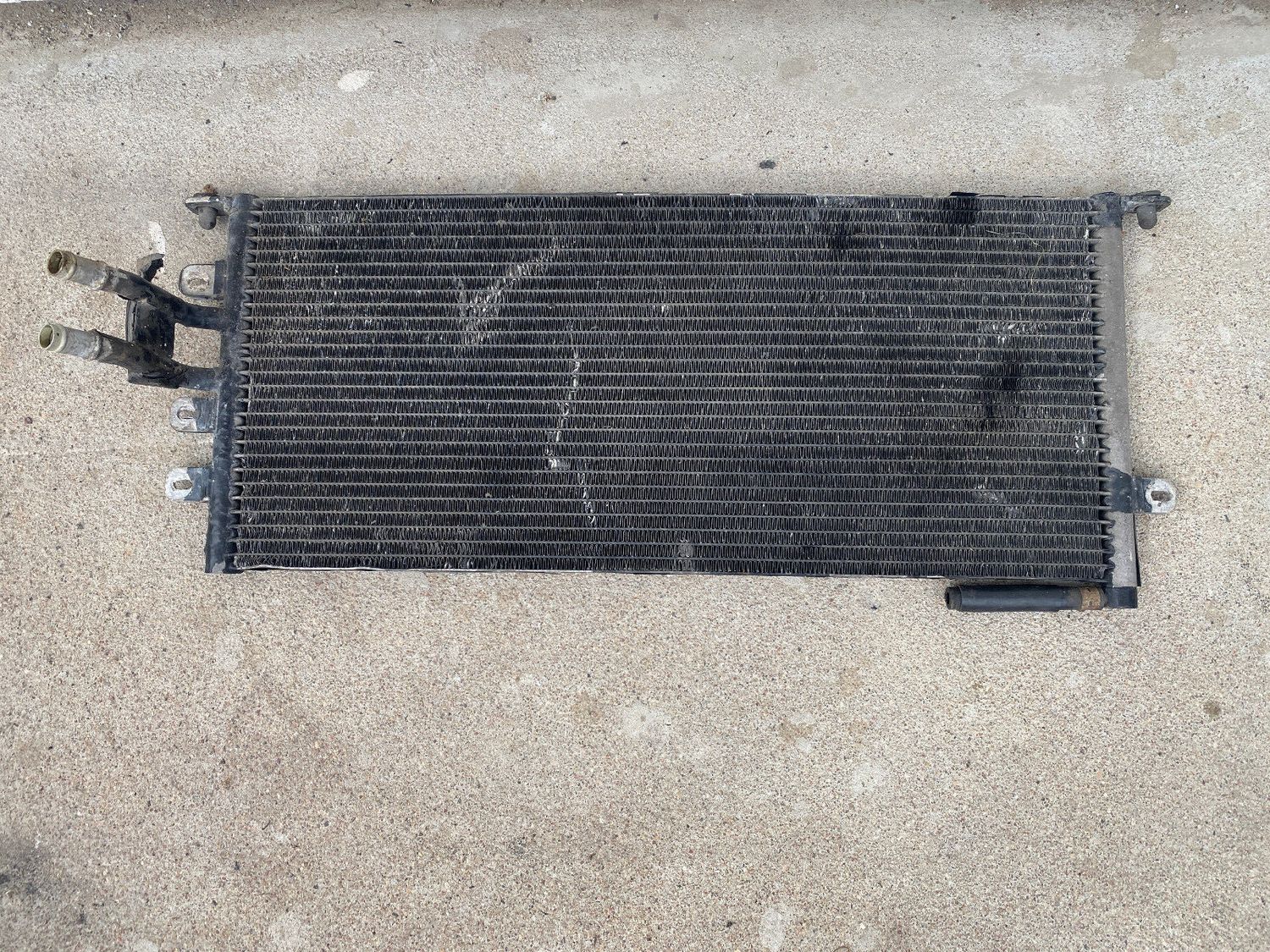 Mercedes G class W463 GENUINE Water Cooler Temperature Radiator A4635001700