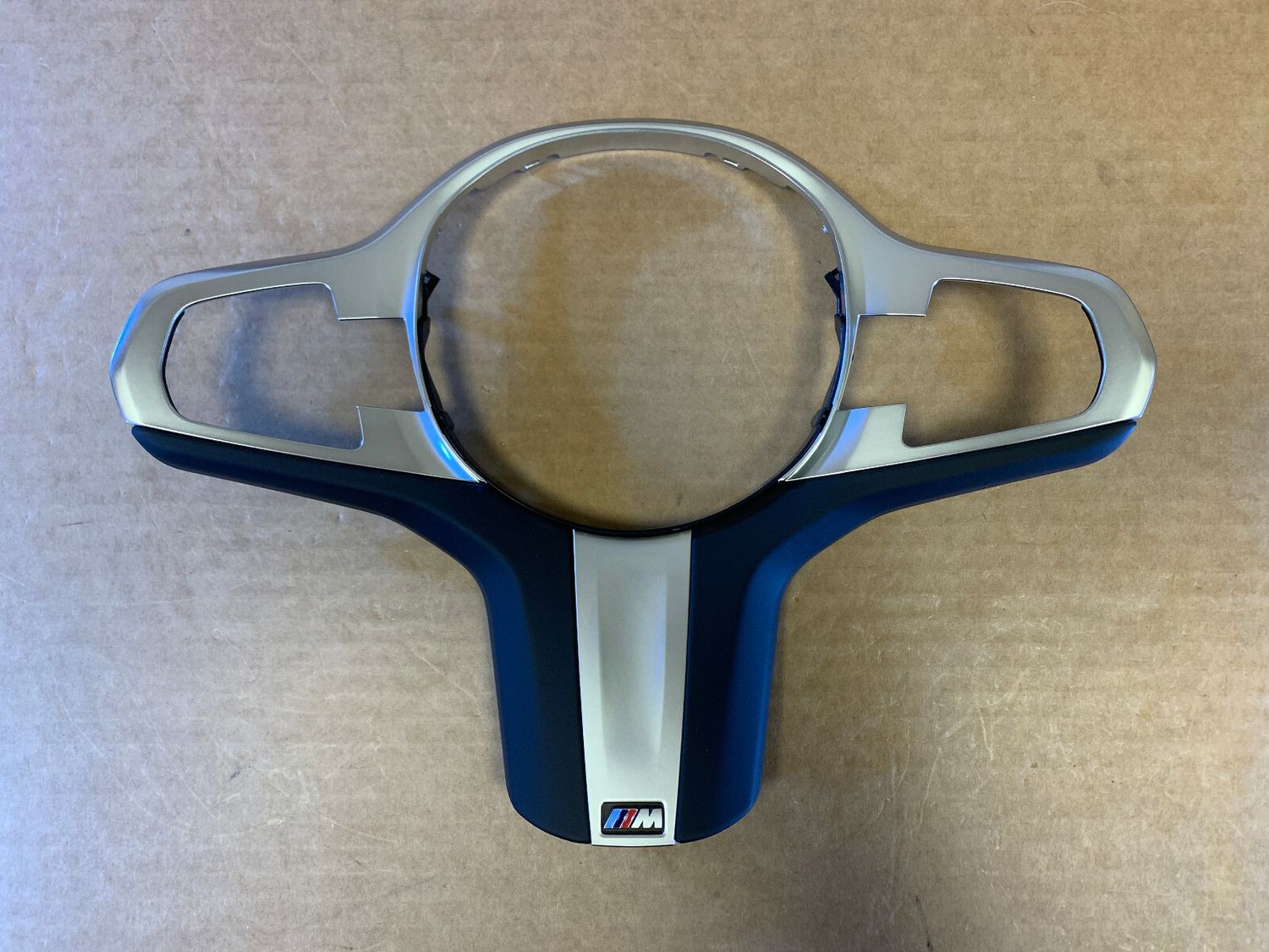 BMW 5 6 7 X3 X4 G30 G31 G32 G11 G12 G01 G02 G08 M Steering Wheel Trim Cover