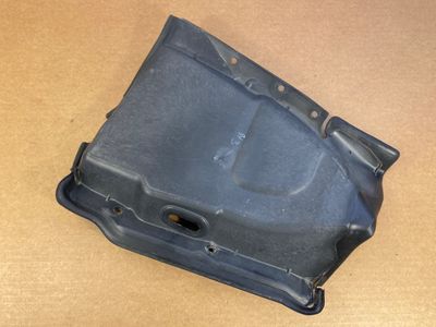 Genuine BMW X5 E70 X6 E71 E72 Front Right Cover Wheell Housing 51747161746