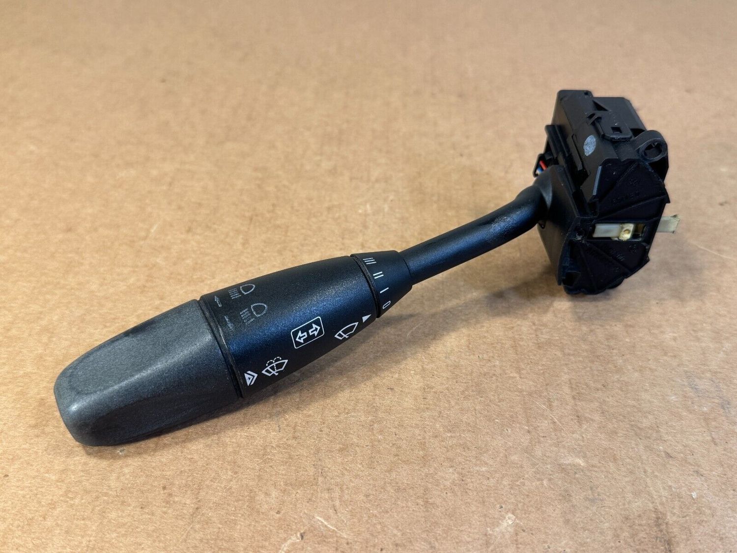 Mercedes E G class w211 W463 STEERING WHEEL HANDLE  WIPER CONTROL SWITCH
