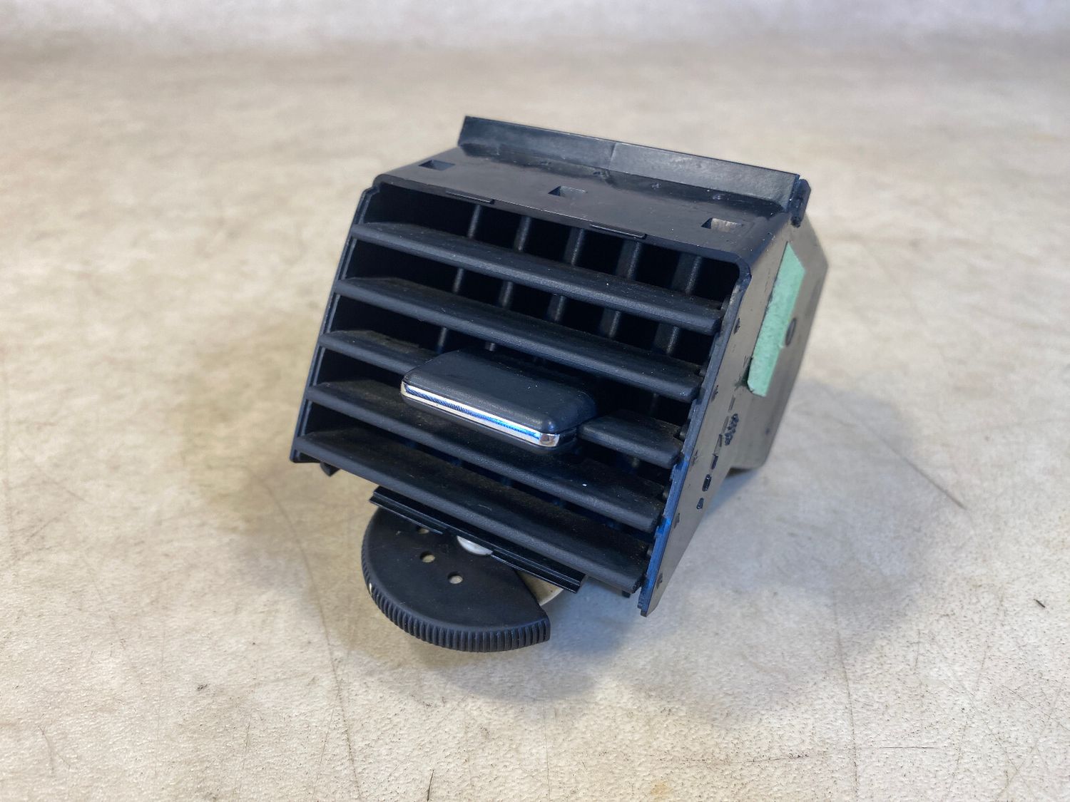 Mercedes G class W463 GENUINE Left ore Right AIR Ventilation Grille