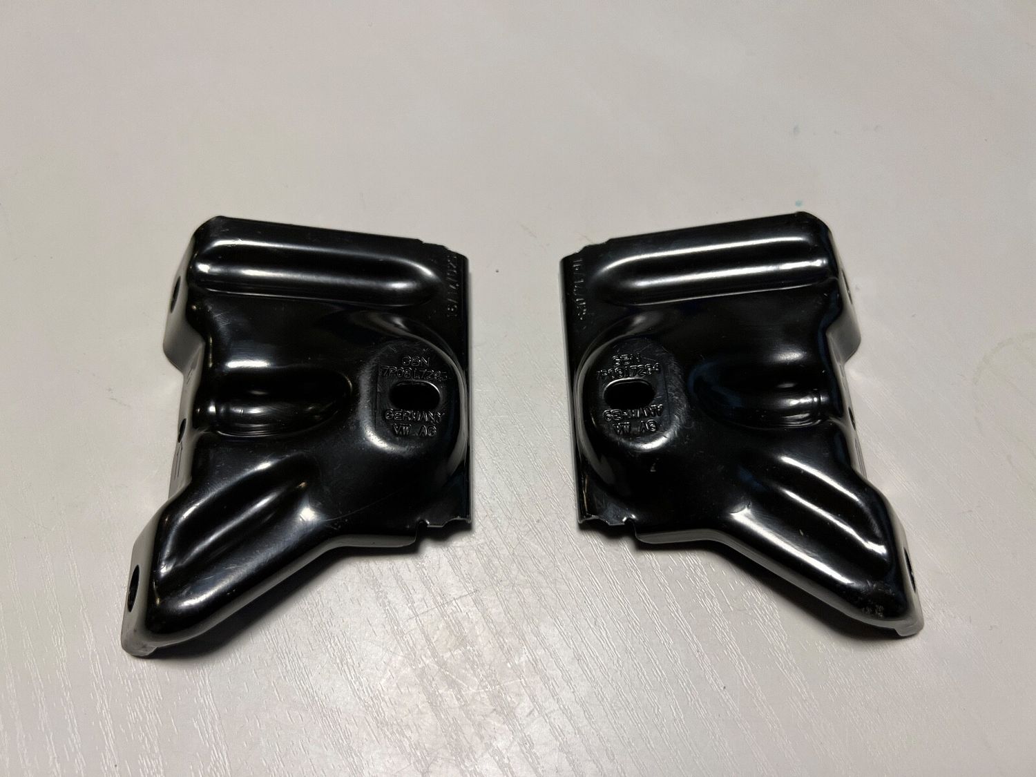 VW Touareg 7P5 Genuine Sunroof Bracket Frame Support LH &amp; RH Set