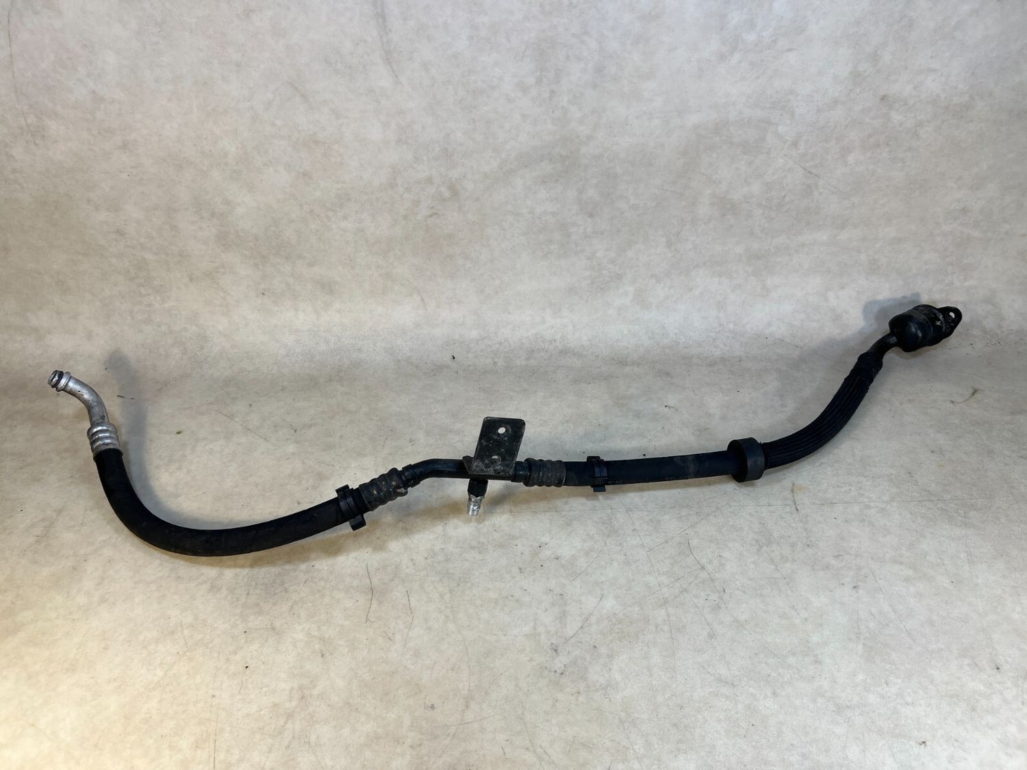 Air Сonditioning Pipe Mercedes G class W463 GENUINE OM628 A6282300356