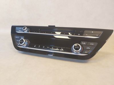 OEM BMW G SERIES G30 G31 G32 G38 RADIO AND CLIMATE A/C CONTROL PANEL HEATED SEAT