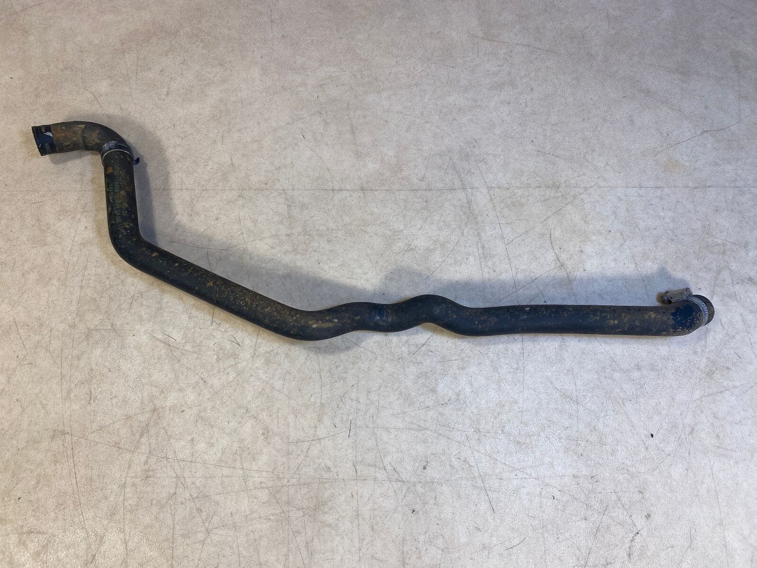 Genuine BMW X5 E70 F15 X6 E71 E72 F16 Coolant hose, supply 2.1 64216955921