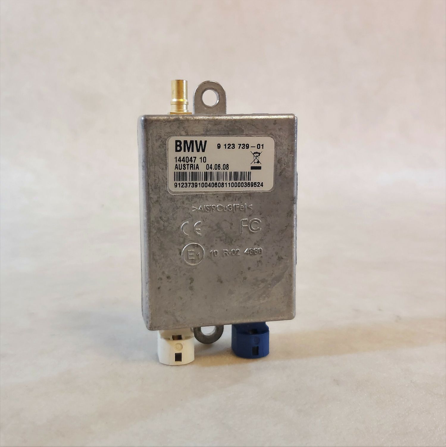 BMW 1 3 5 7 Series OEM USB Hub Audio Interface Control Module 84109123739