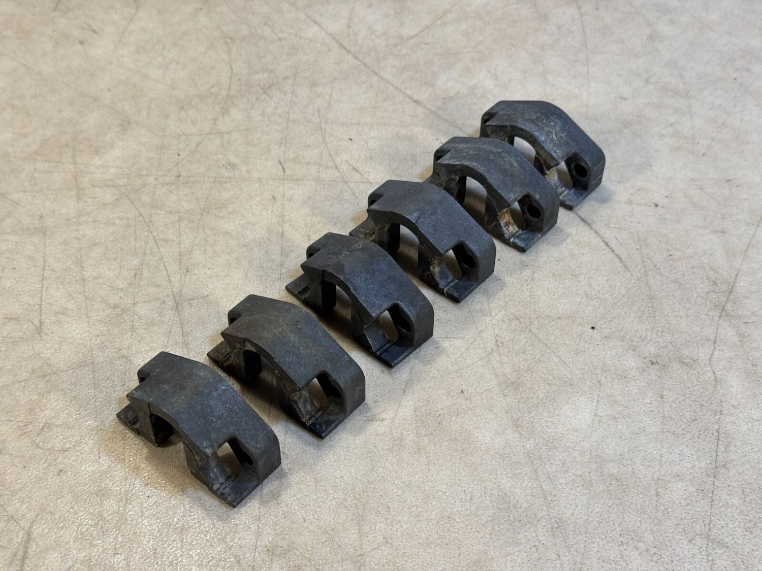 GENUINE BMW X5 E70 Diesel M57N2 Engine Fuel Injector Clamp Flanges 13537792722