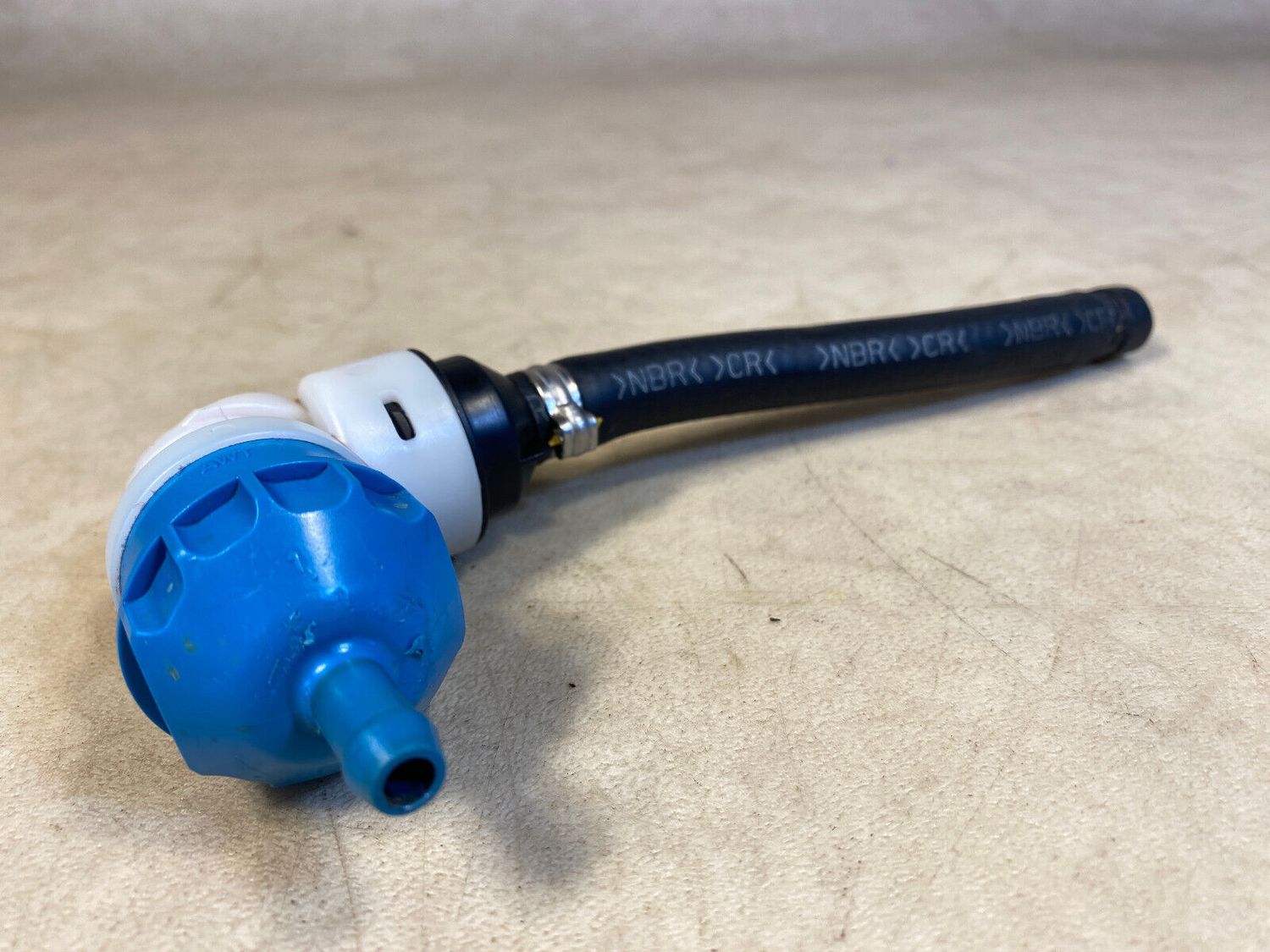 MERCEDES G CLASS W463 GENUINE Fuel tank ventilation valve A0004767332