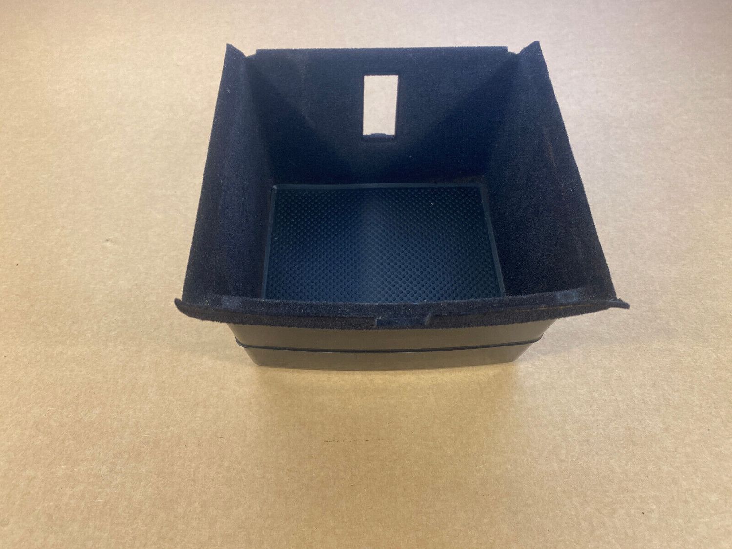 VW Touareg GENUINE Storage Box 7L6863284