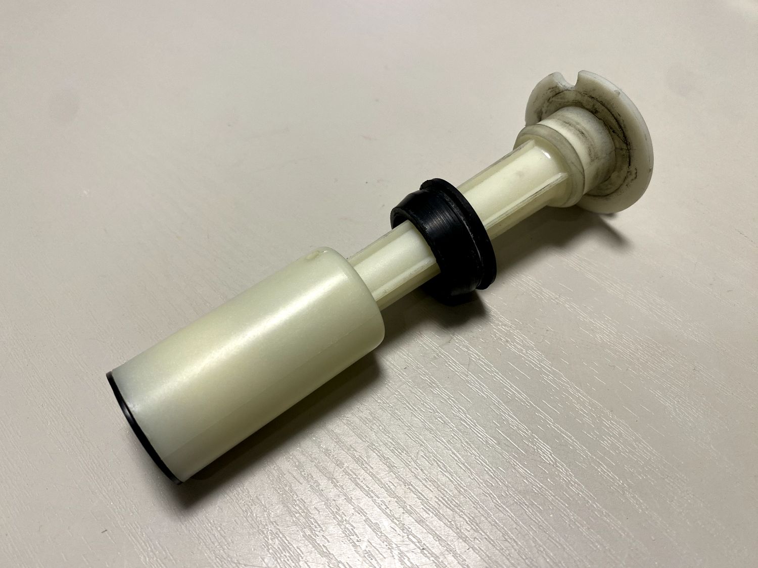 Mercedes G class W463 GENUINE Washer Level Sensor A2105400545