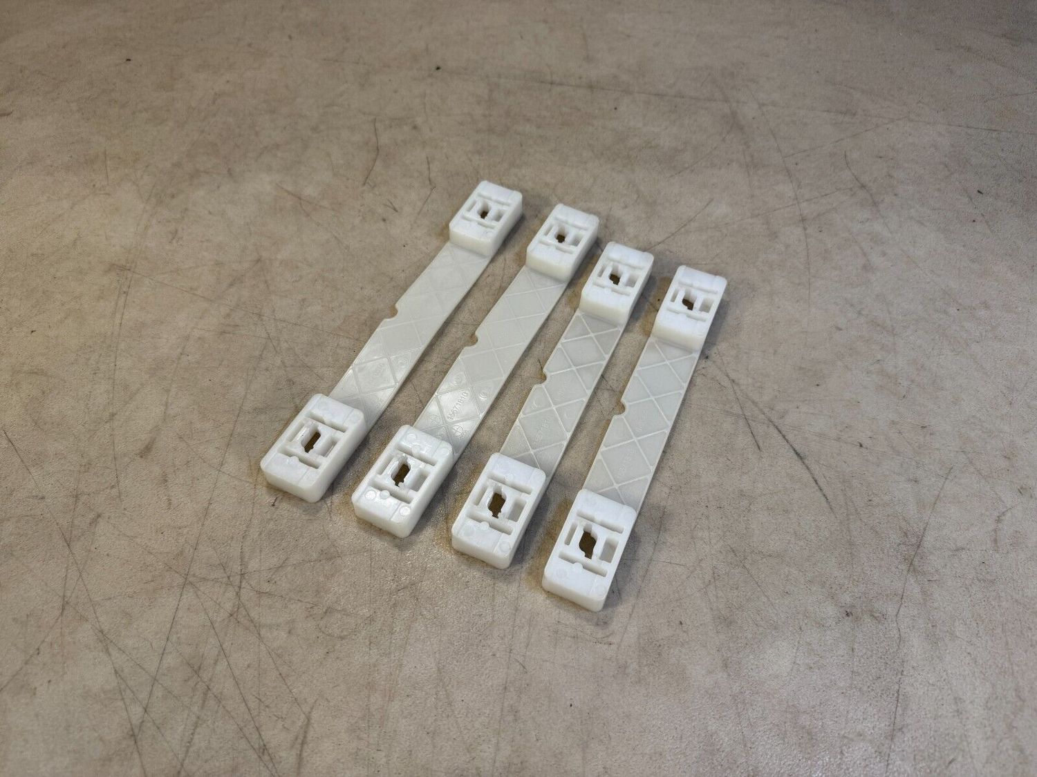 BMW X5 E70  retaining handle rear &amp; front left + right adapter plate SET 4 PCS