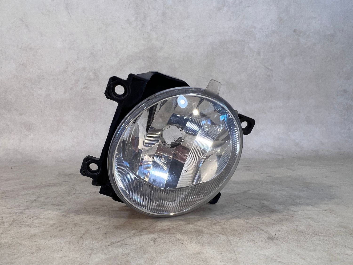 Genuine Toyota Land Cruiser RAV4 LH Left front fog lamp 81220-60100