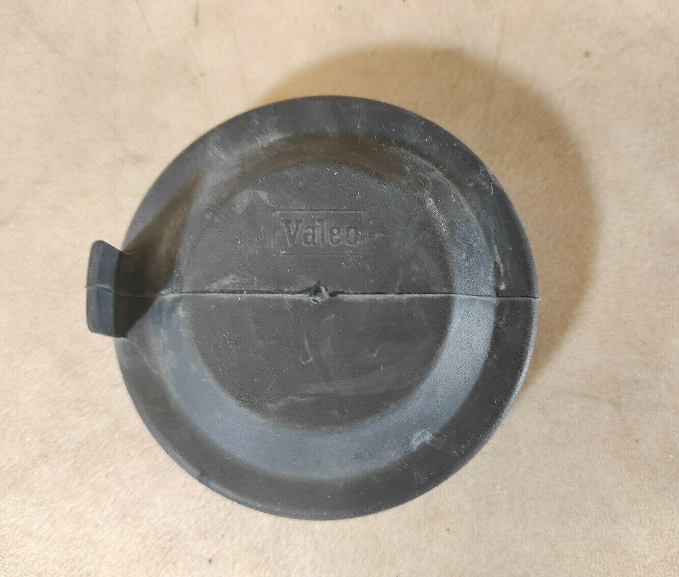 Volvo S60 V70, Headlight Cover Cap Rubber Lid, 89004031