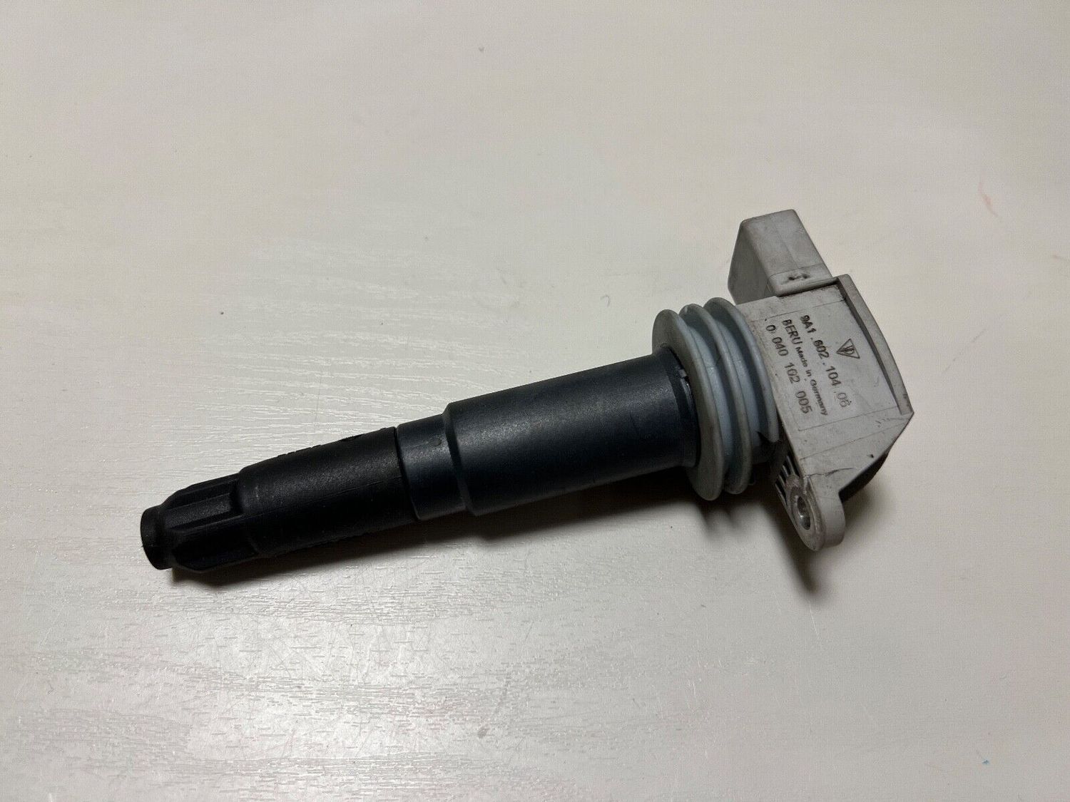 Porsche 911 991 Cayman 981 982 718 GENUINE Ignition Coil 9A160210406