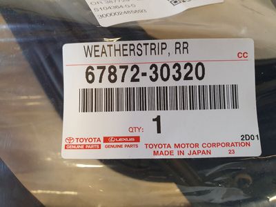 NEW GENUINE 67872-30320 Toyota Weatherstrip Rear Door LH 6787230320
