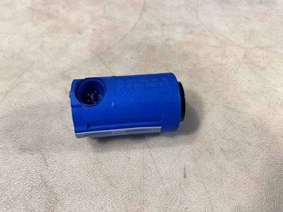 GENUINE Mercedes Benz PDC Bumper Parking Assist Sensor A0015425918