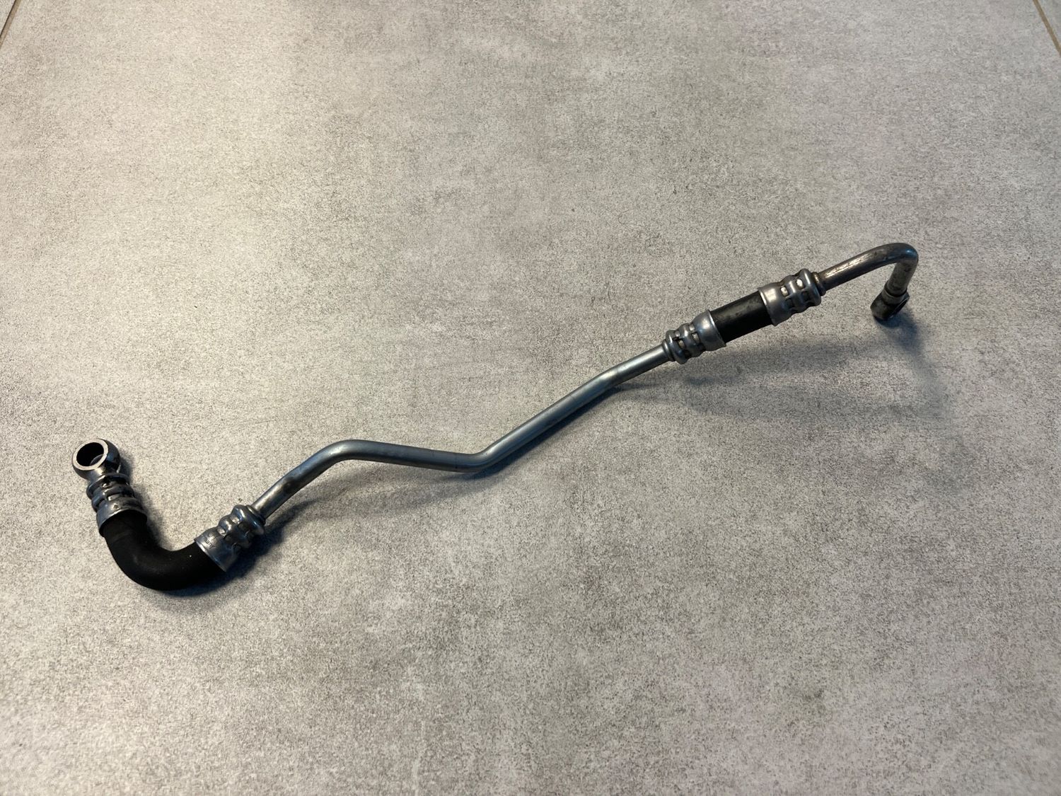 BMW X5 E70 3.0SD 3.5d 2008 Year OEM Power Steering Hose Pipe LHD