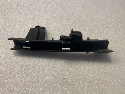 BMW X5 E70 E70 LCI Left Window Guide Bracket 51357185219