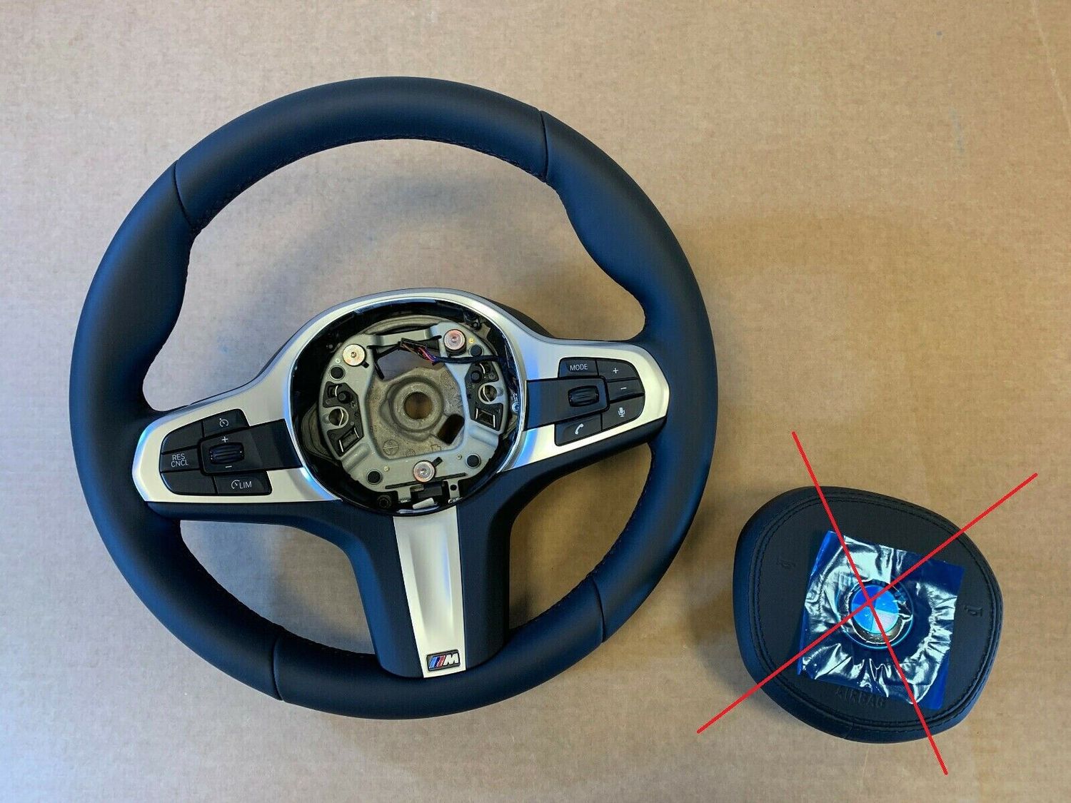BMW 5 G30 G31 G38 6 G32 X3 G01 G08 X4 G02 GENUINE M Sport Steering Wheel