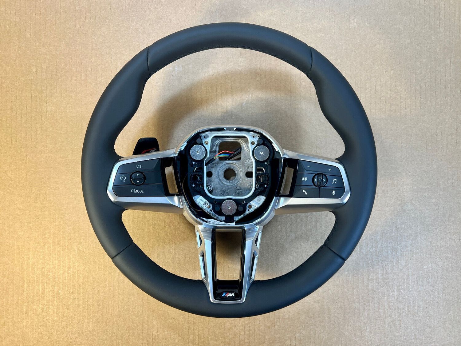 BMW iX1 U11 iX2 U10 GENUINE M steering wheel BOOST 32305A7D356