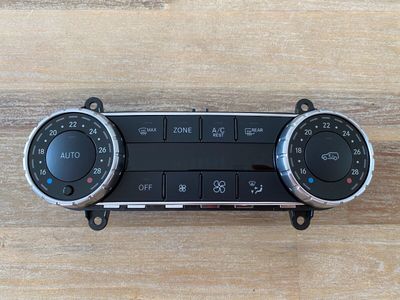 Mercedes G class W463 GENUINE Heater A/C Climate Control Unit A4639065100