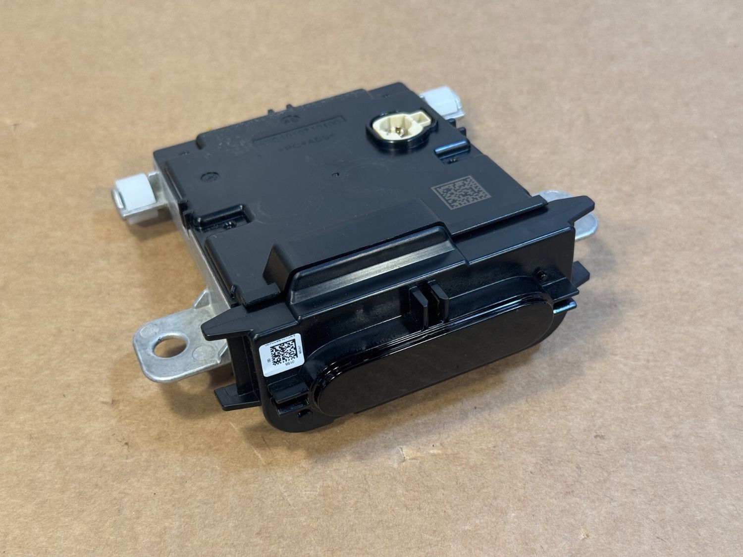 NEW BMW GENUINE DRIVER CAMERA SYSTEM 66525B476D9
