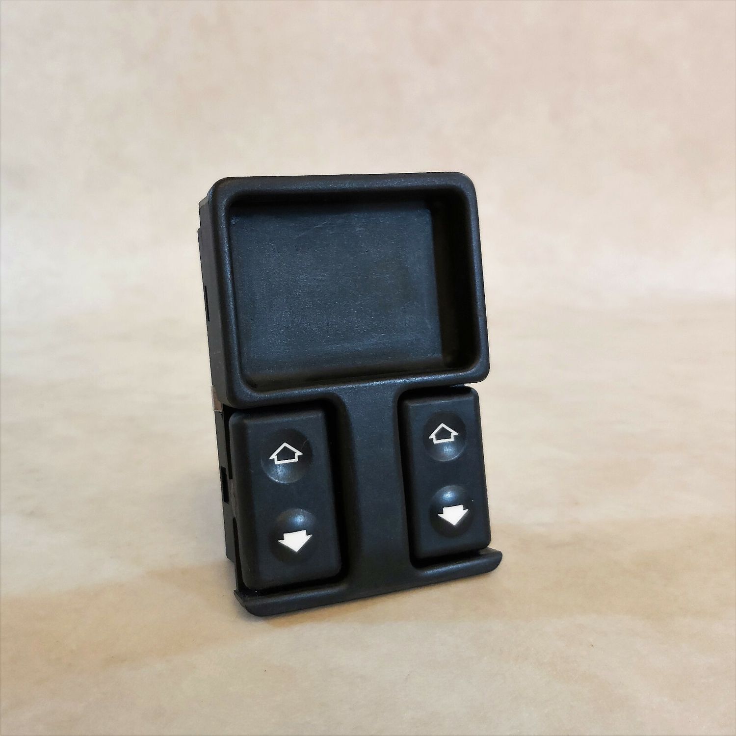 BMW 5 E34 Switch electro door window lifter front regulator button 61311374491