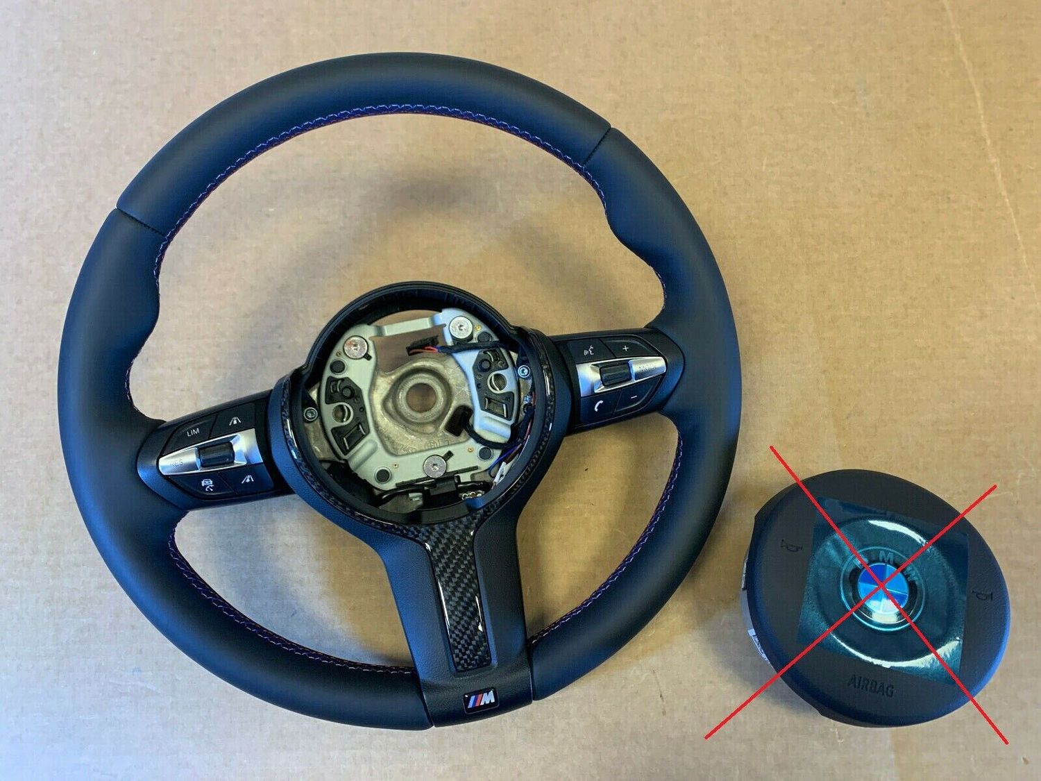 BMW F15 F16 F25 F26 F39 F45 F48 USA GENUINE M Steering Wheel HEATING ACC CARBON