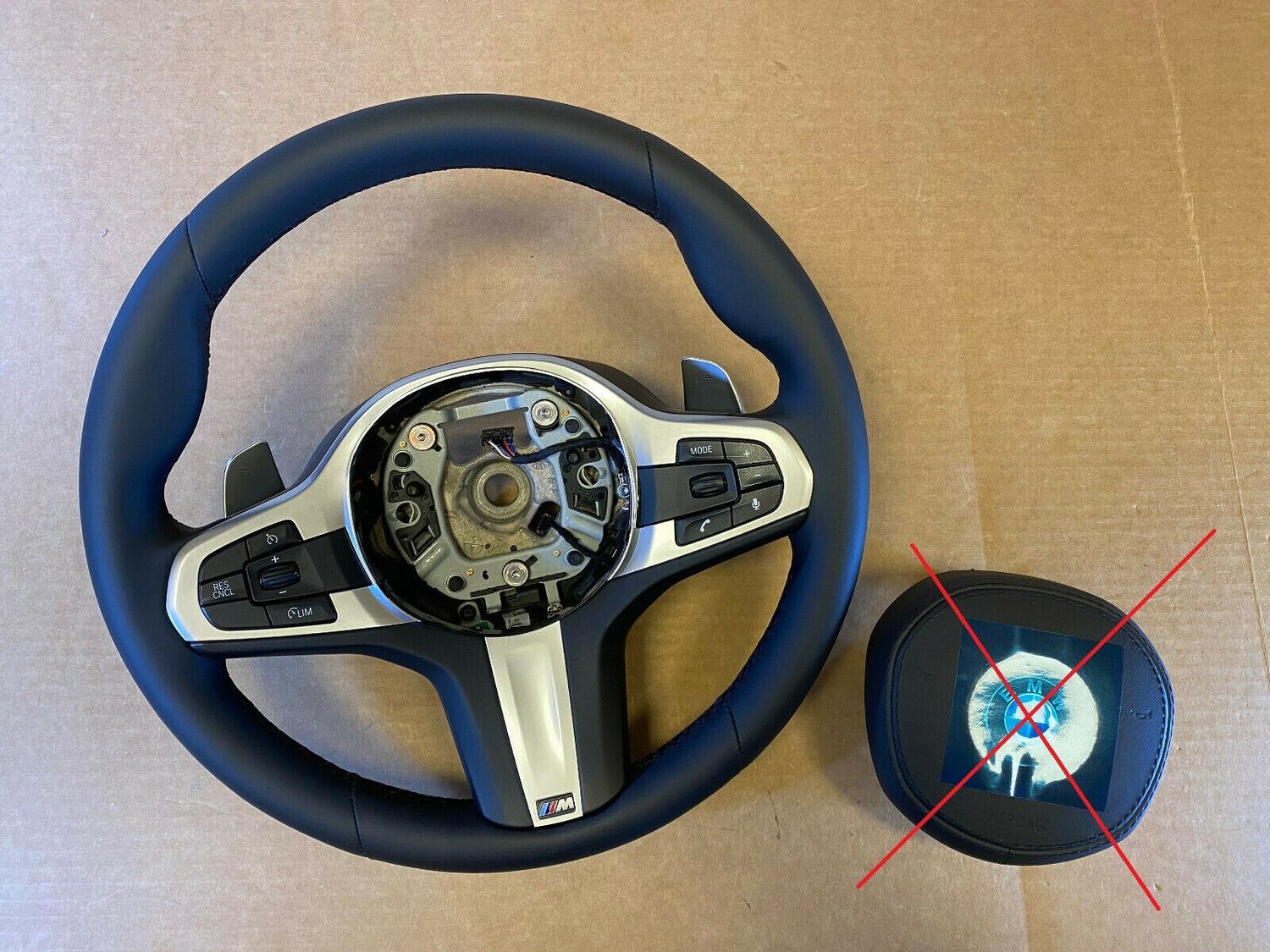 BMW F15 F16 F20 F21 F22 F25 F26 F30 F32 F33 G STYL M Steering Wheel PETALS VIBRO