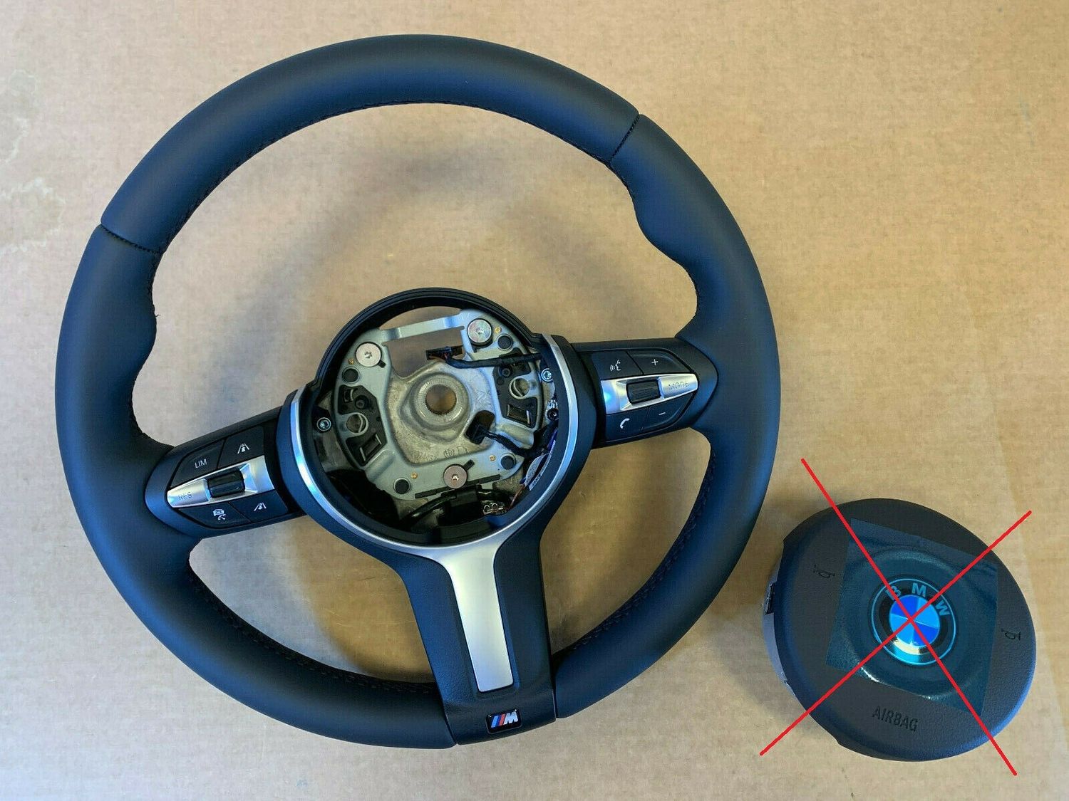 BMW F22 F23 F30 F31 F32 F34 F36 USA GENUINE M Steering Wheel HEATING ACC