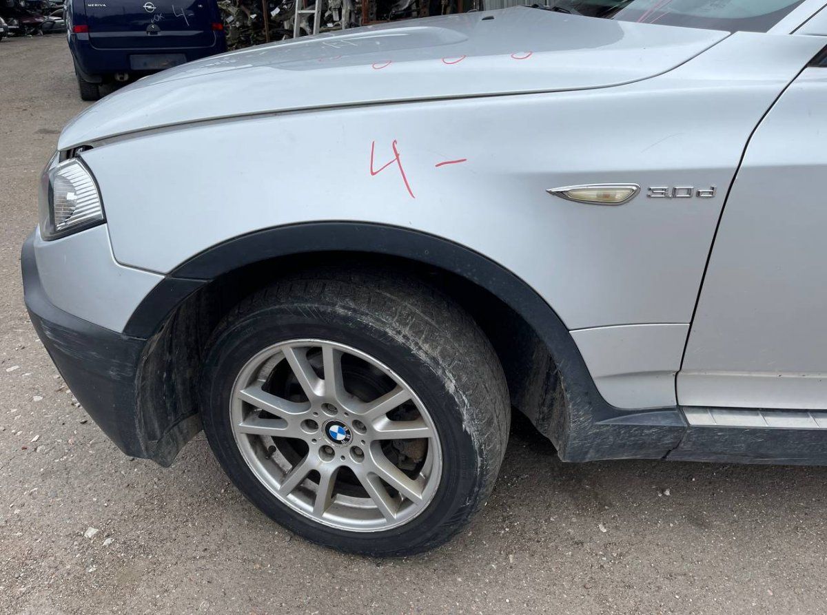 3403735 Fender Front Left BMW X3 (E83) (2004-2012)