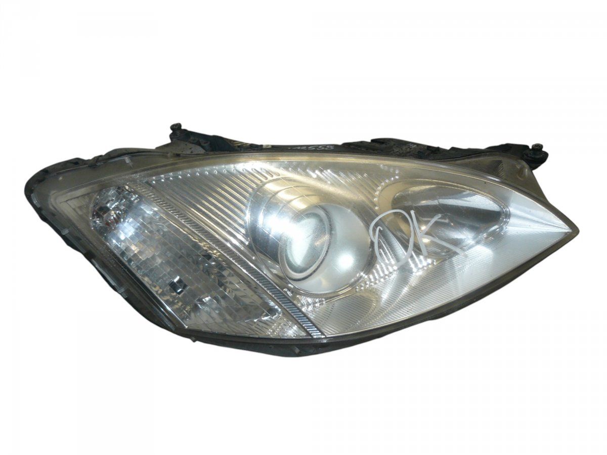 2218204661 Headlight right MERCEDES-BENZ S-CLASS (W221) (2005-2013)